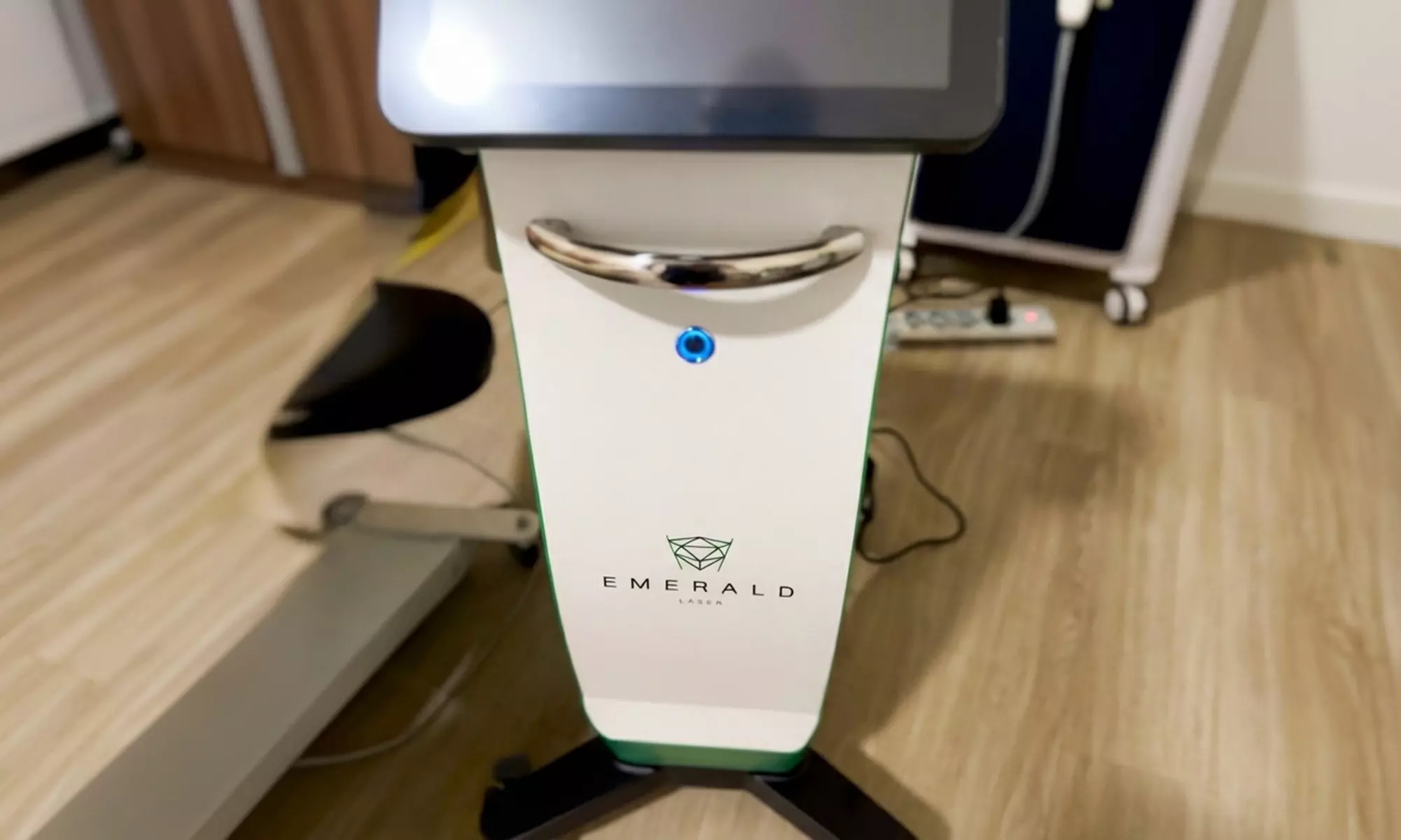 2, 4 o 6 sesiones liposucción sin cirugía con Emerald Láser