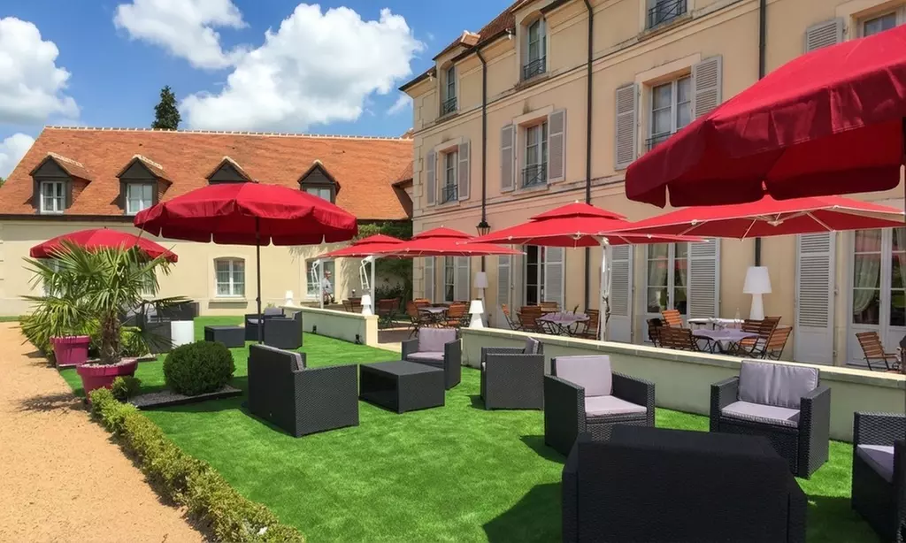 Nouvelle-Aquitaine : chambre double avec pdj, apéritif et golf