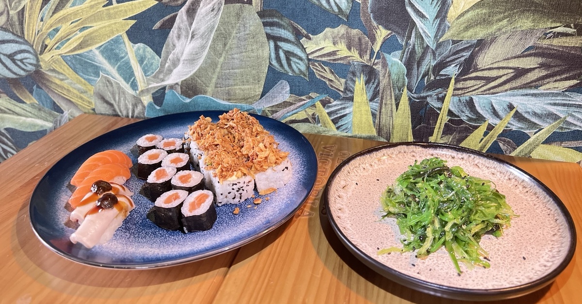 Menú de sushi para 2 o 4 personas en Málaga