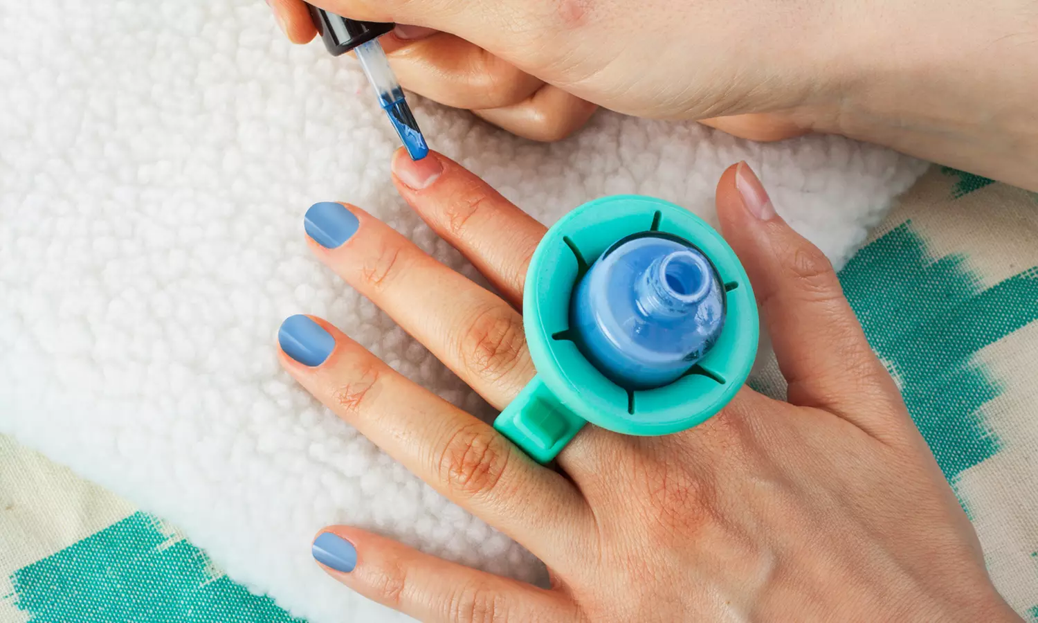 1, 2 ou 3 bagues support vernis à ongles, 3 couleurs au choix dès 3,90 € (jusqu'à 86% de réduction) livraison offerte - Primary Image