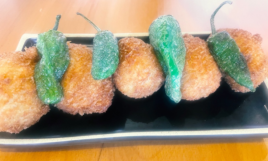 Image 11: Sabor y mar: menú mediterráneo clásico o prémium para 2 o 4 personas