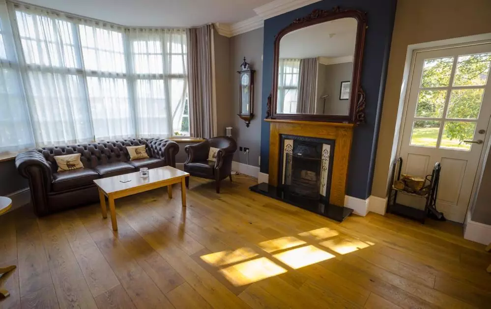 Devon: 1-3 Nights stay with Dining & Breakfast Options