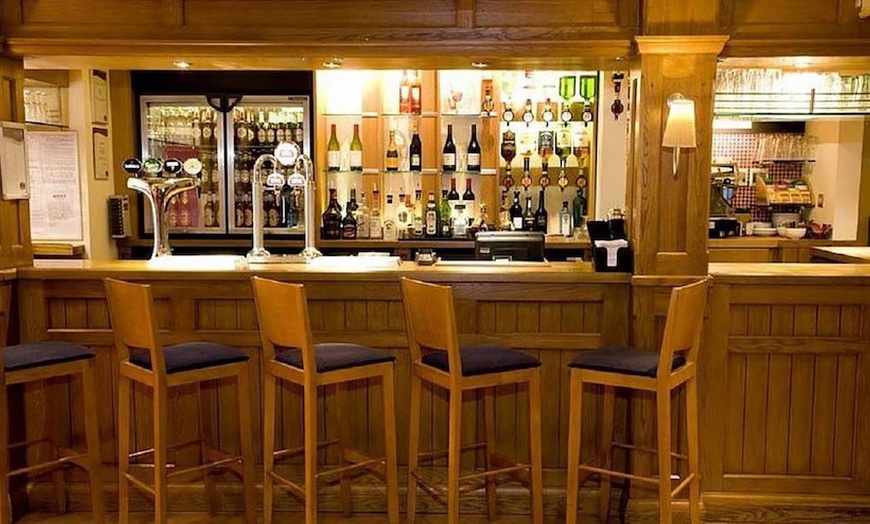 Image 8: ✈ Londra: Volo diretto più 2 notti e colazione in hotel