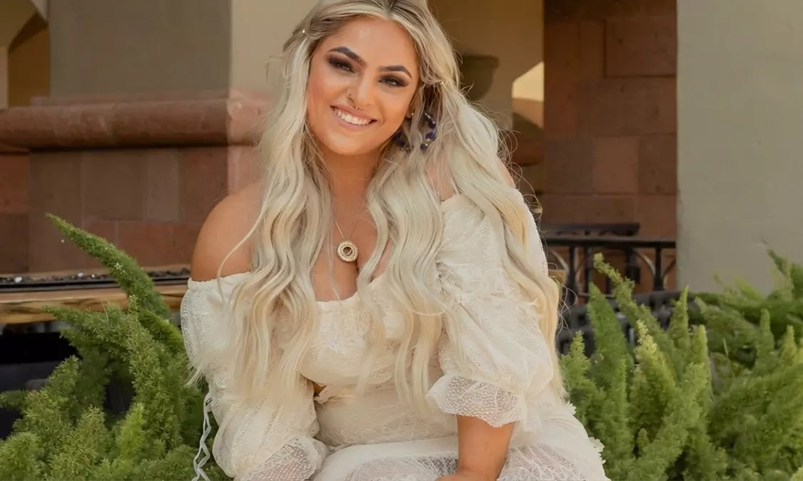 Get Radiant Skin with One Custom Airbrush Spray Tan at Bronzed (Up to 43%Off) - Primary Image