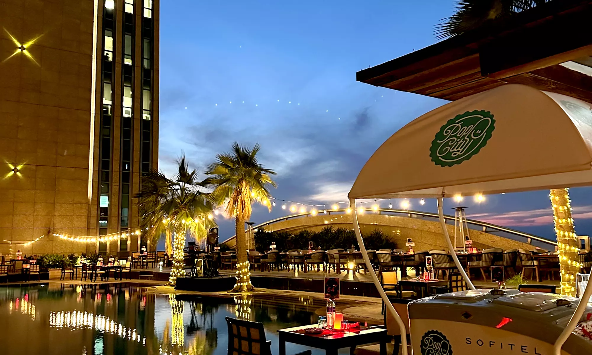 5* Valentine’s Day Dinner Under the Stars with Gourmet Buffet (Up to 26% Off) - Image 4