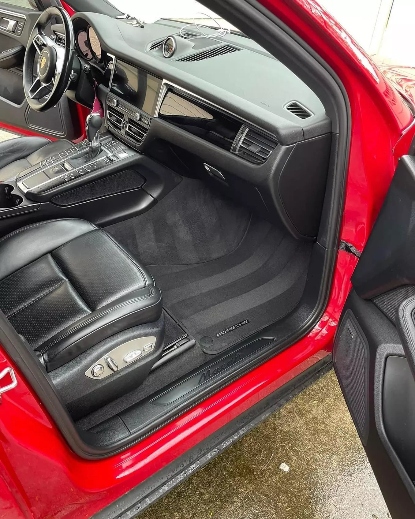 Signature Wash Or Interior and Exterior Detail for Sedan/SUV and Truck