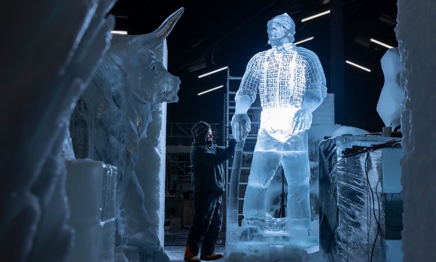 Image 3: Stap in de bevroren magie van het IJsbeeldenfestival 2026