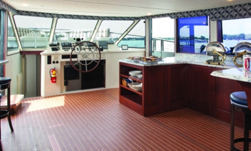 Image 2: Friday Night Lake Minnetonka Happy Hour Cruise – Scenic Sunset Views