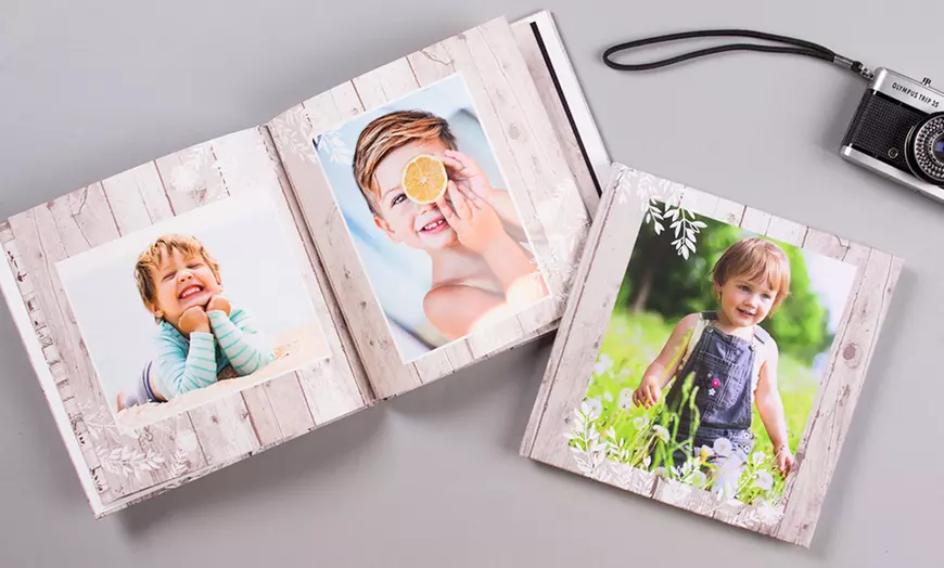 Image 4: Craft Custom Photobooks That Capture Moment from Colorland