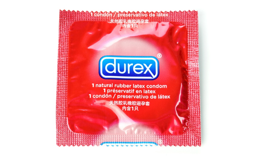 Image 2: Durex Fetherlite Ultra Thin