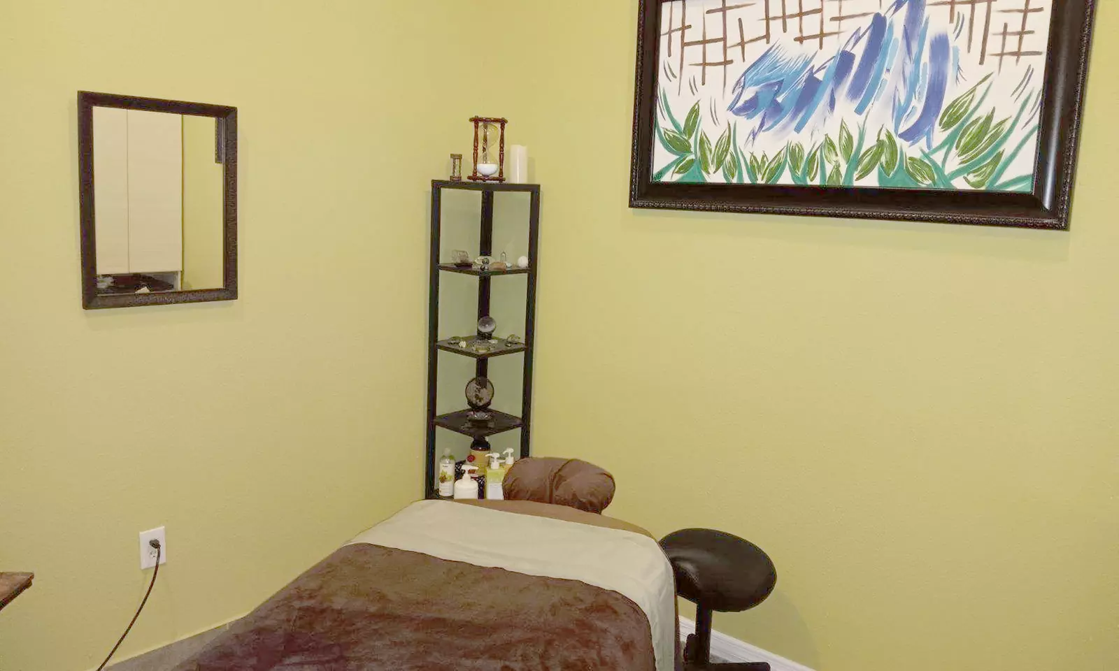 One or Three 60 or 90-Minute Deep Tissue, Therapeutic, Sports, Relaxation, or Swedish massage (Up to 44% Off) - Primary Image