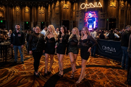 Nightclub Party for 1 Person (Valid Tuesday–Sunday) - Turnt Up Tours