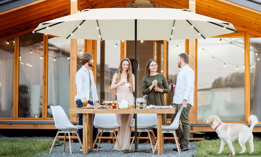 Image 14: Outsunny 4.4m Double-Sided Sun Umbrella Garden Parasol