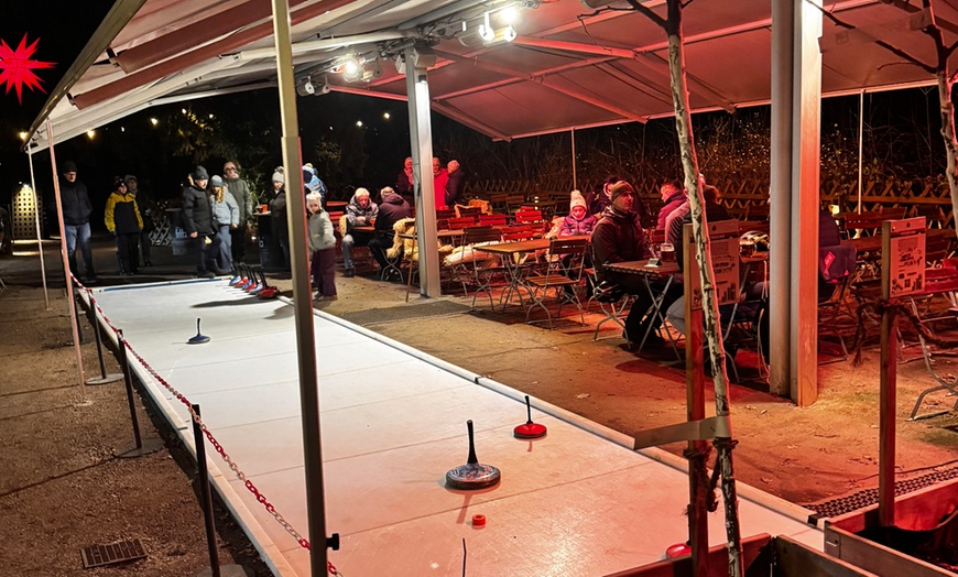 Image 3: 1 Std. Eisstockschießen in Dresden für bis zu 10 Personen
