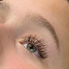 Image 4: Get Stunning Classic and Volume Lashes with Fills
