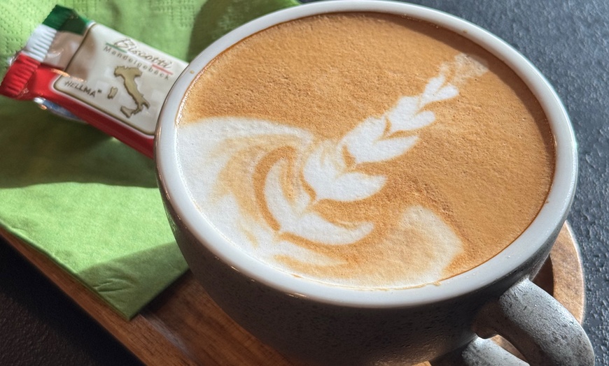 Image 2: Feinste Backware & Heißgetränk für 1 - 4 Personen