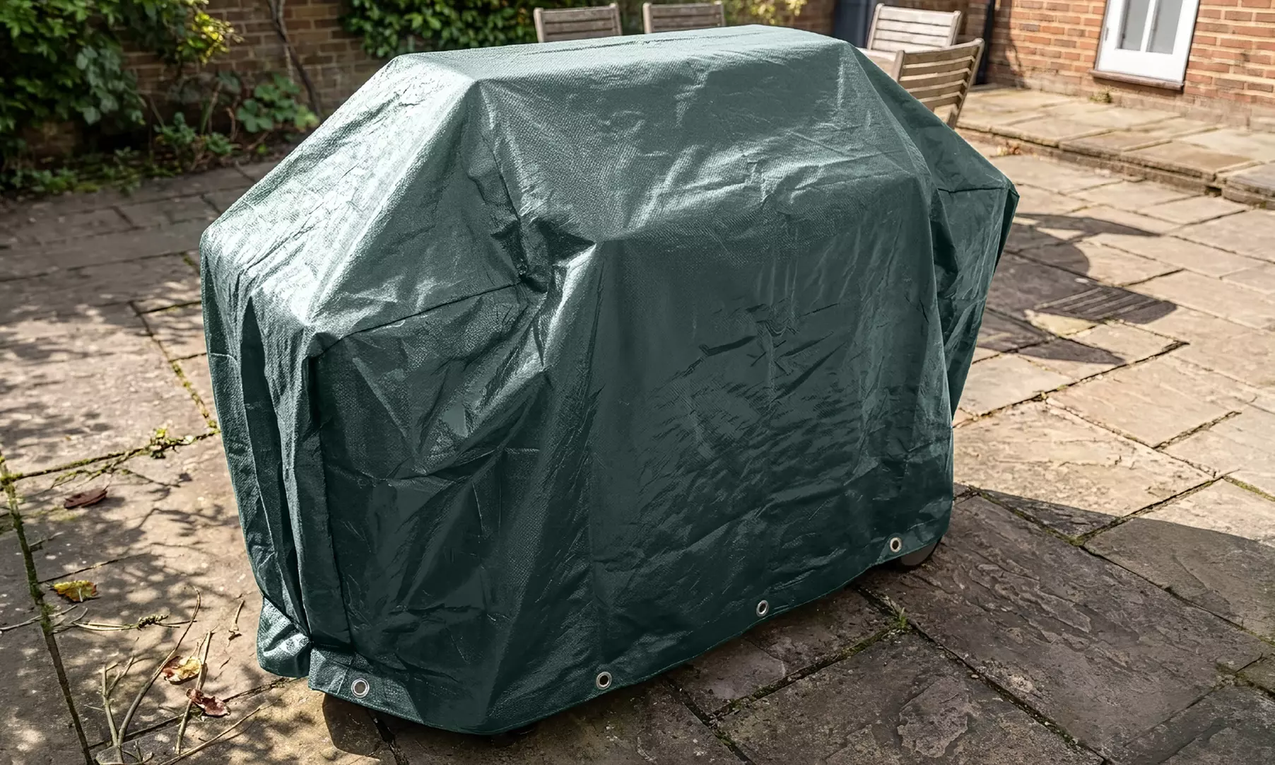 Abdeckung für Grill, Tisch, Sofa & mehr zum Schutz vor Regen & Schmutz