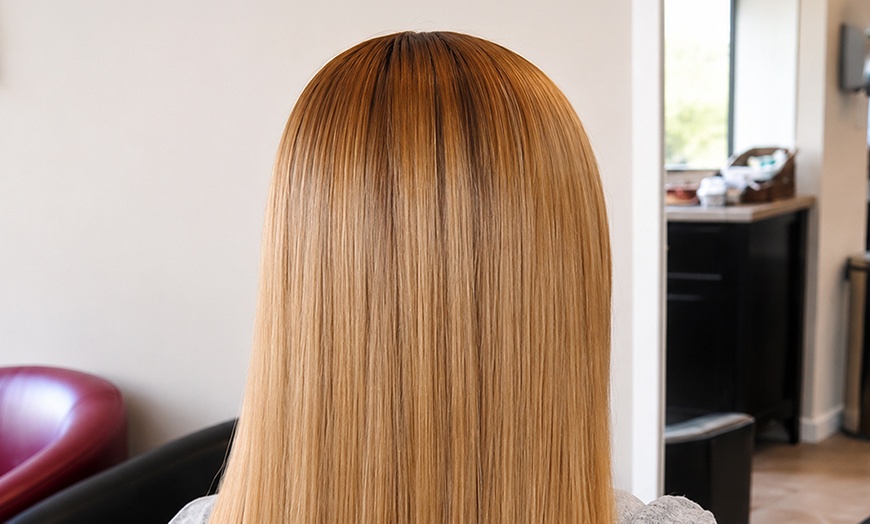 Image 4: Haircut, Deep Conditioning & Style Packages Available