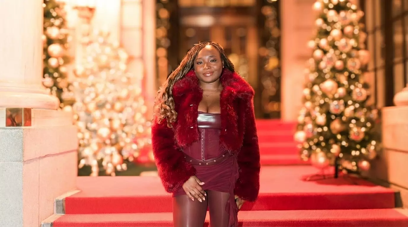 Professional Photography Sessions for Every Occasion - Family, Couples