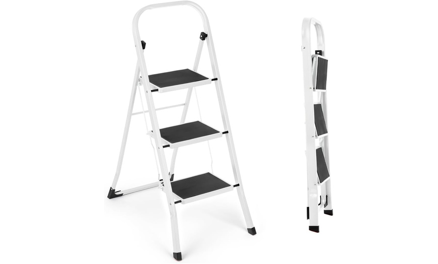 Image 3: Portable Non Slip Folding Ladder