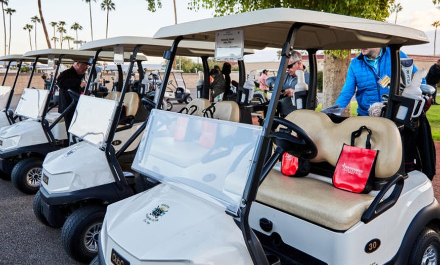 Image 3: Experience Pro-Led Golf Sessions with Private or Group Golf Lessons
