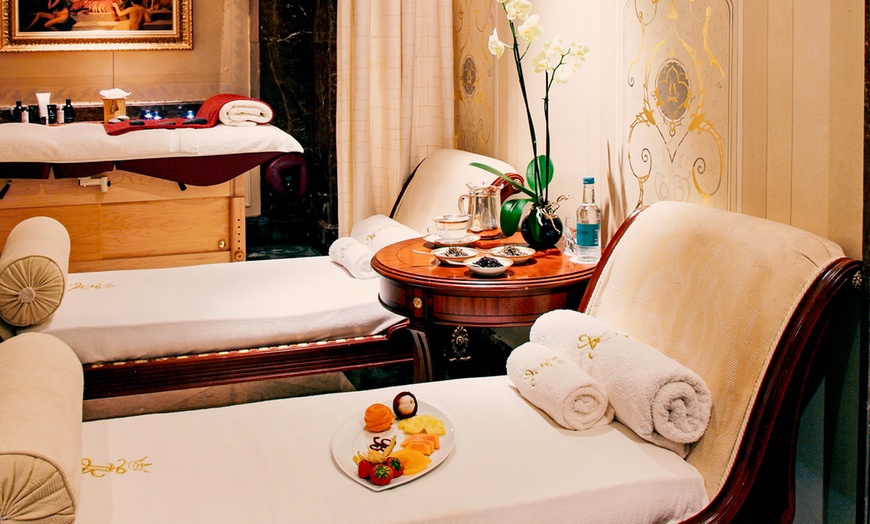 Image 2: Price drop Hammam & Massage with Afternoon Tea & Gym Access 