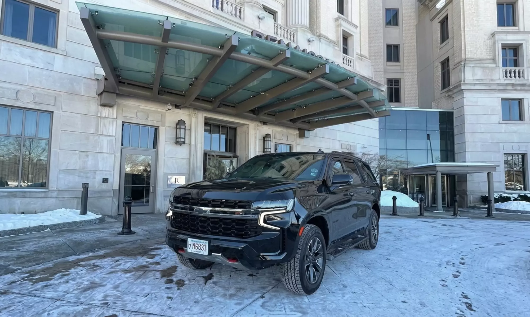 Black Car SUV and Limo Airport Transfer Services for Groups