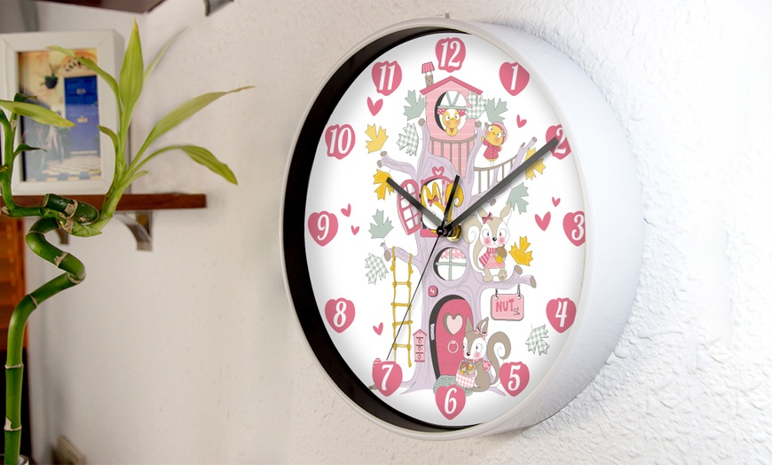 Image 4: Kid's Room Wall Clock