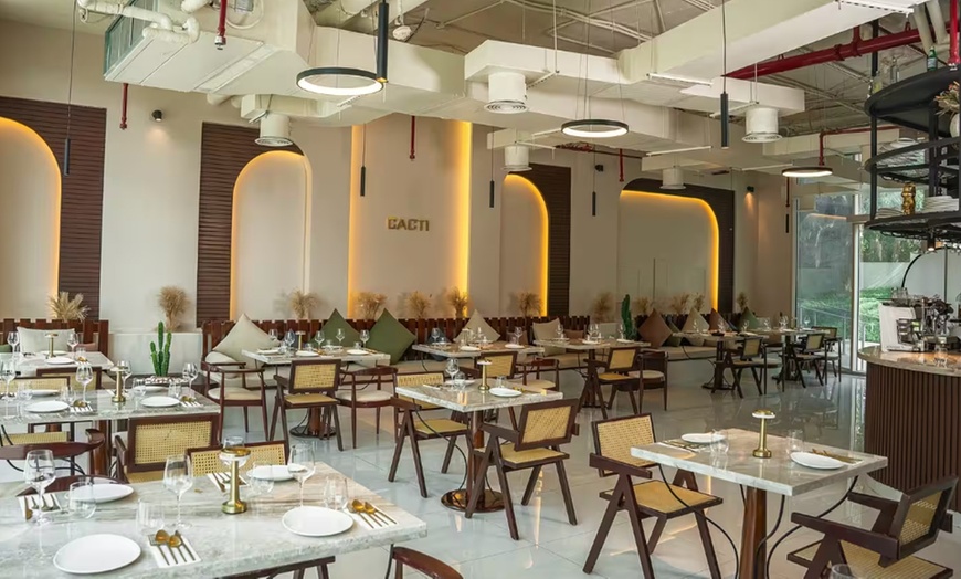 Image 3: Enjoy AED 100, 200, 300, or 500 on Food & Beverages at Cacti