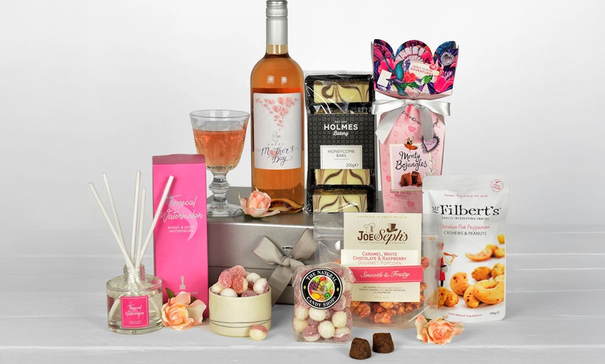 Image 3: Choice of Gift Hamper/Box for Mother's Day 