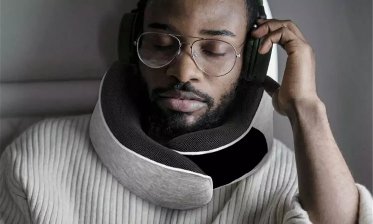 Memory Foam Neck Support Pillow