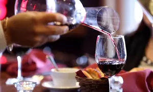 Weekday Lunch or Dinner for 2 or 4+ Guests 