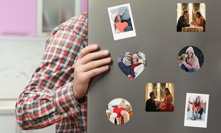 Image 1: Immortalisez vos moments préférés avec des magnets photos