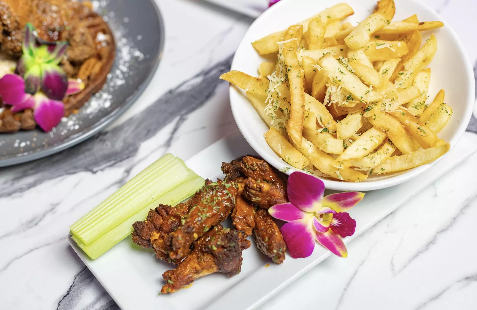 $50, $100, or $150 Dining Credit, Dinner/Brunch for 2 or 4 w/Cocktails