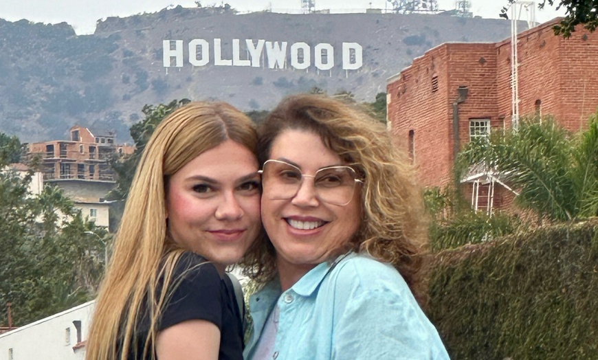 Image 15: Guided Bus Tour of Iconic Landmarks in Los Angeles w/ AC Van