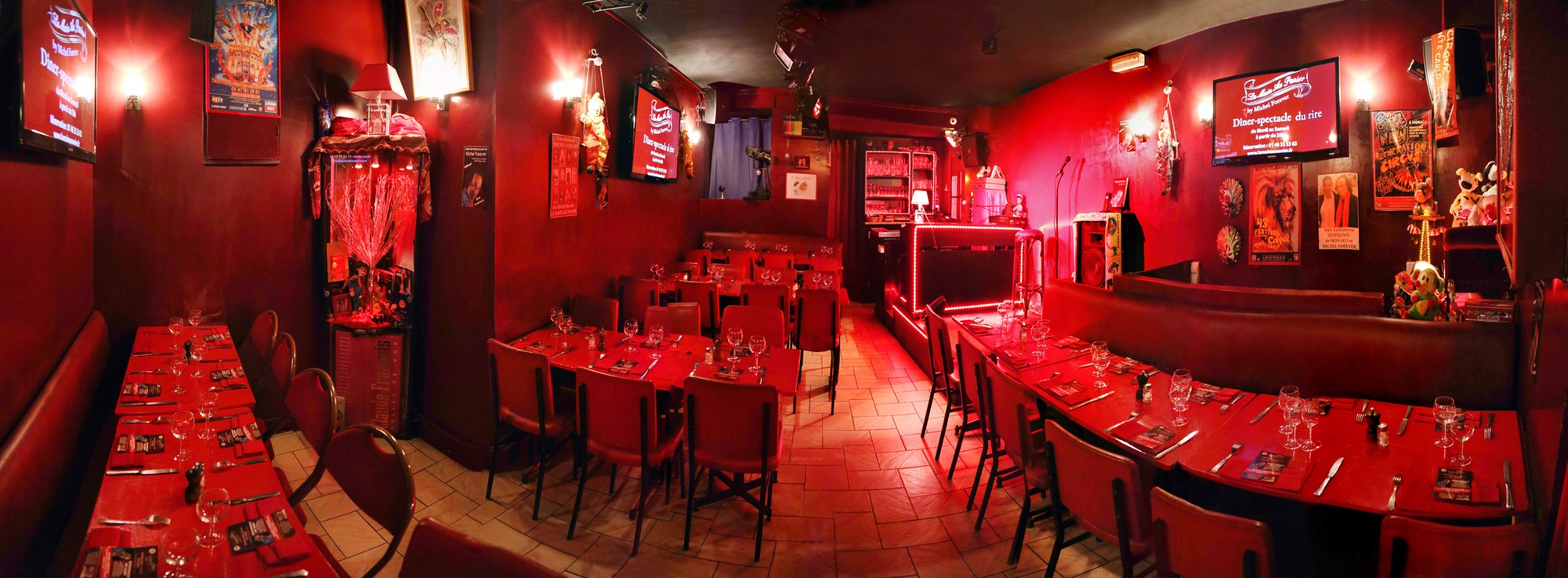 Dîner-spectacle gastronomique pour 2 à La main au panier