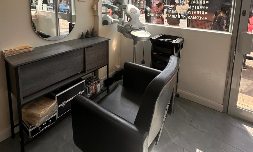 Image 4: Wash, Cut, Blow Dry, Conditioning, Highlights, Colour, or Balayage