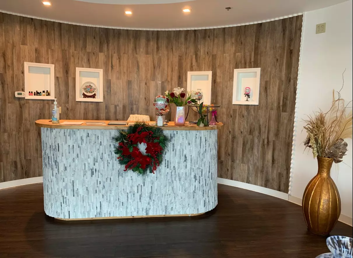 Couples 50, 70, or 90-Minute Relaxing Body Massage - Hot Stones & More