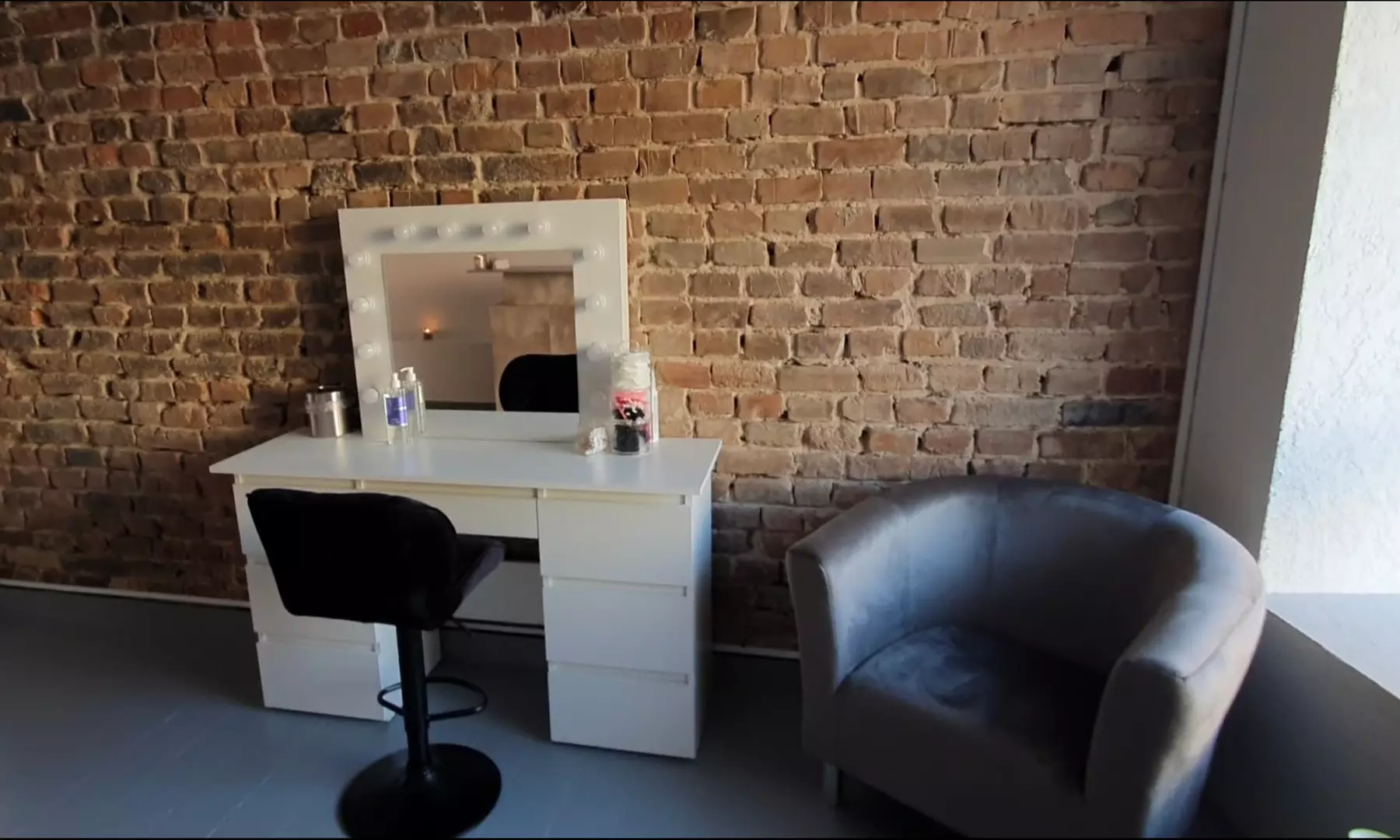 Liftingujący masaż Kobido z maską ujędrniającą w Sin of Beauty - Image 5