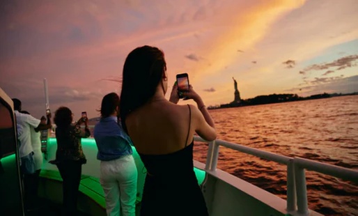 Oktoberfest Cruise Image