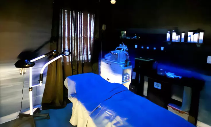 Experience Japanese or Bamboo Serenity Head Spa!