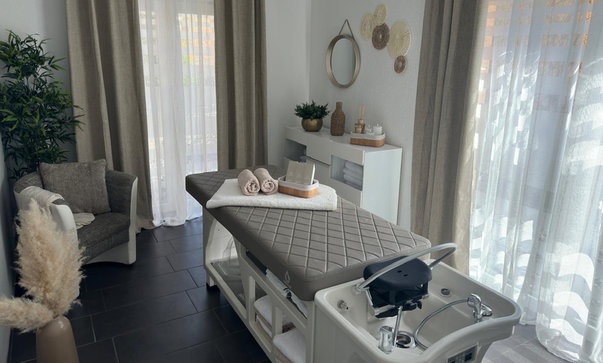 Image 5: 45 oder 90 Min. Head Spa inkl. Föhnen oder ohne/selbst Föhnen 