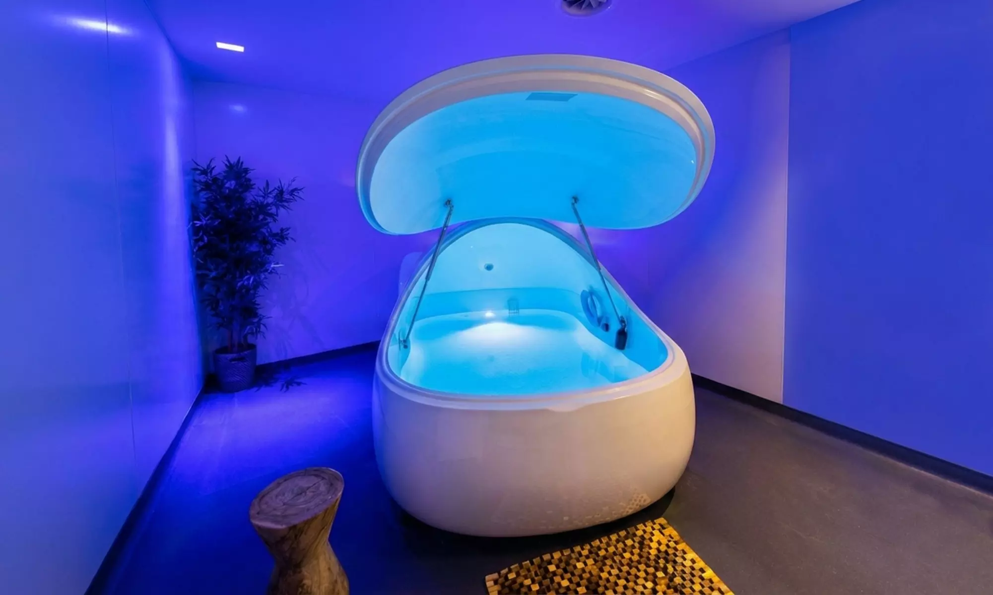 Deep Relaxation & Revitalise with Float & Light Therapy Massages