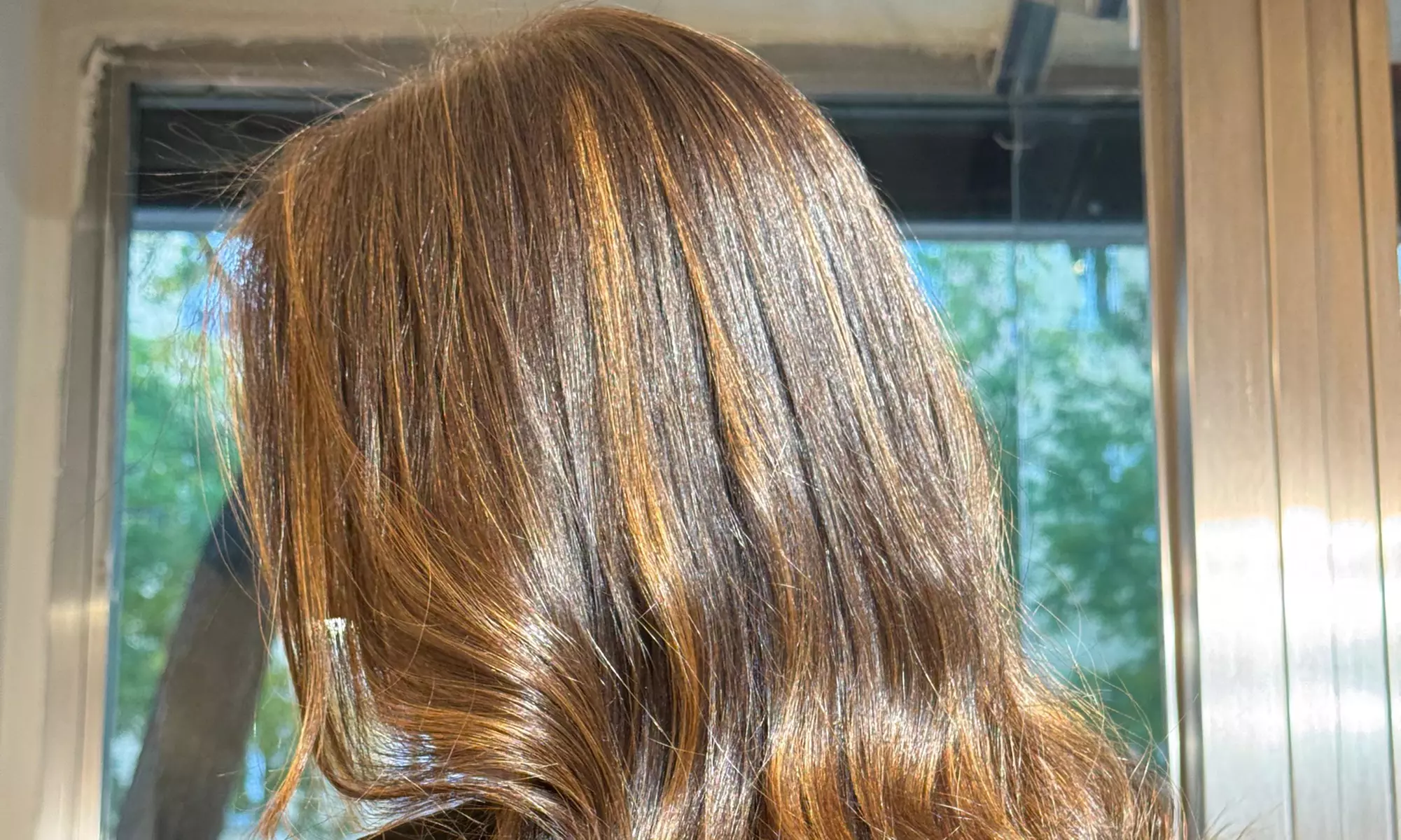 Peluquería con lavado, mascarilla, corte, brushing y opción a tinte