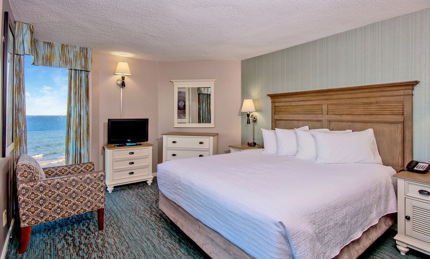 Image 7: The Strand: Oceanfront Views & Family Fun!