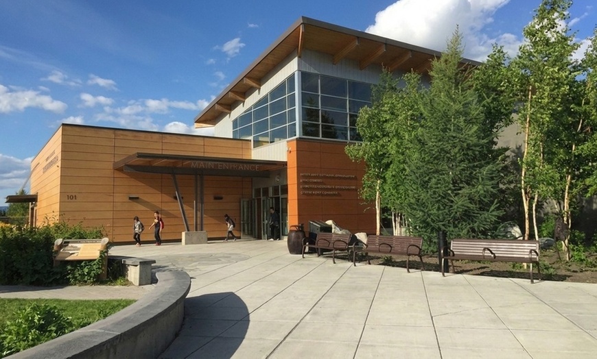Image 3: Half-Day Guided Fairbanks City Tours