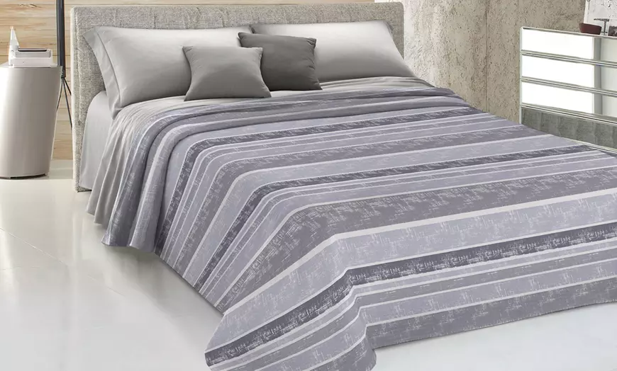 Image 1: Colcha fina 100% algodón ideal para primavera y verano