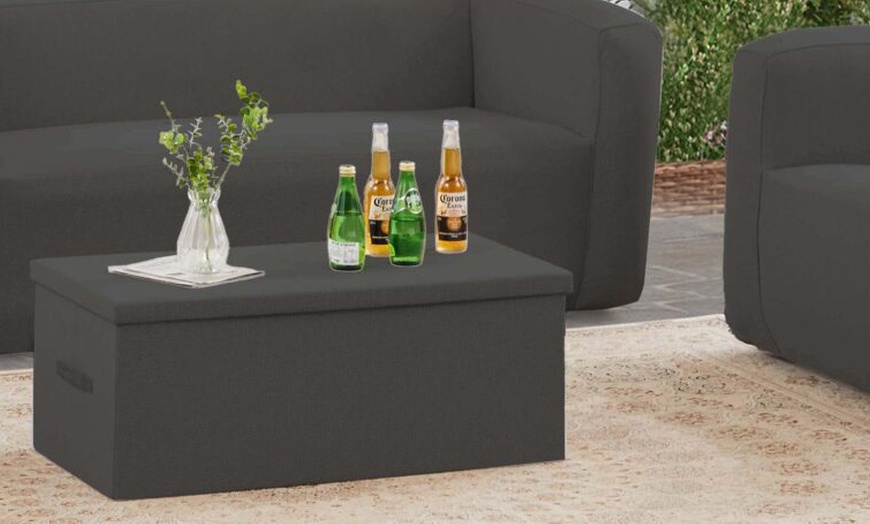 Image 7: Mesa de centro con forma de caja para almacenamiento