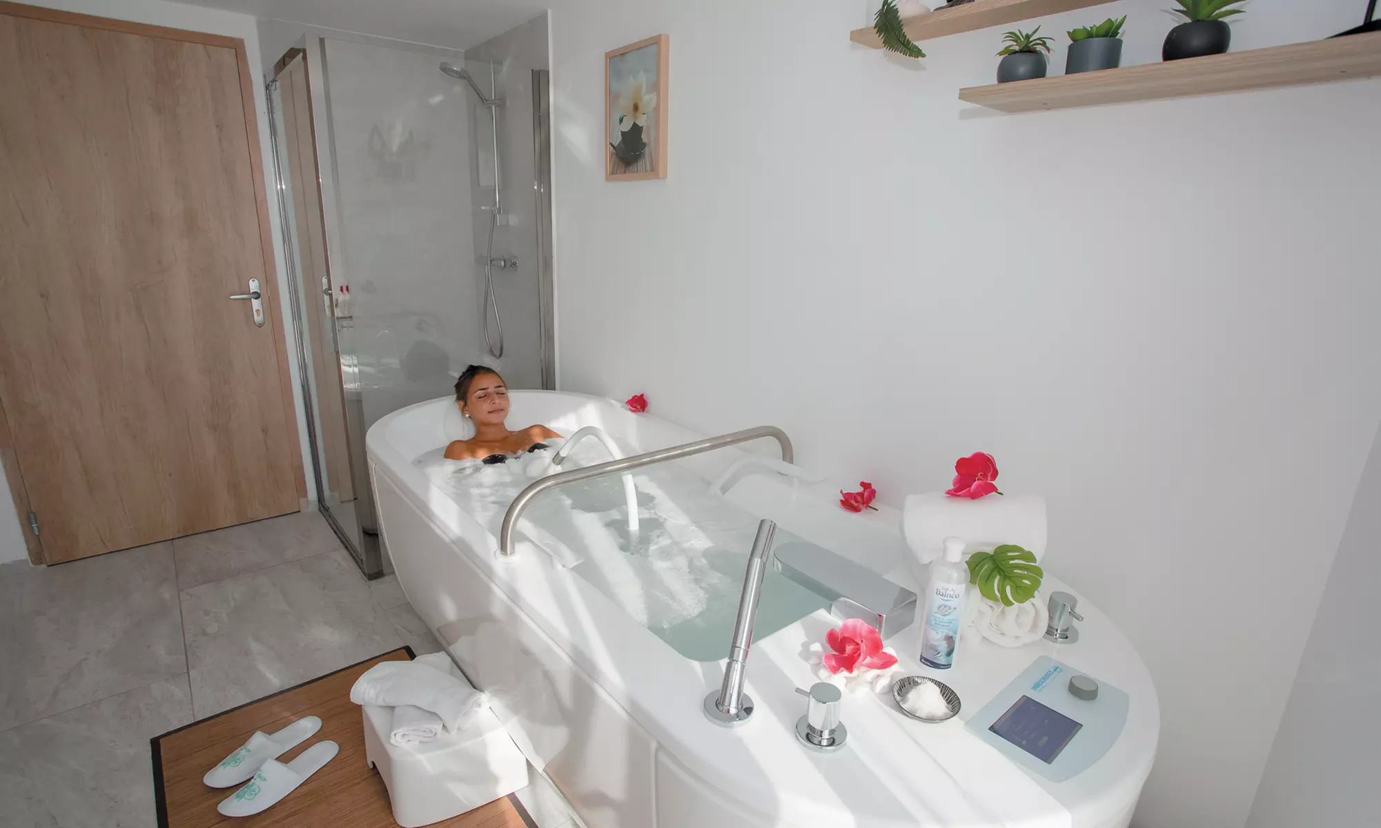 Modelage, accès spa ou balnéothérapie chez Cristal Hotel & Spa ****