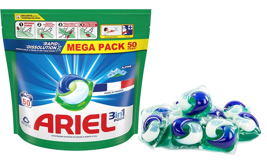 Image 1: 50, 100 ou 200 capsules de lessive Ariel "All in One"